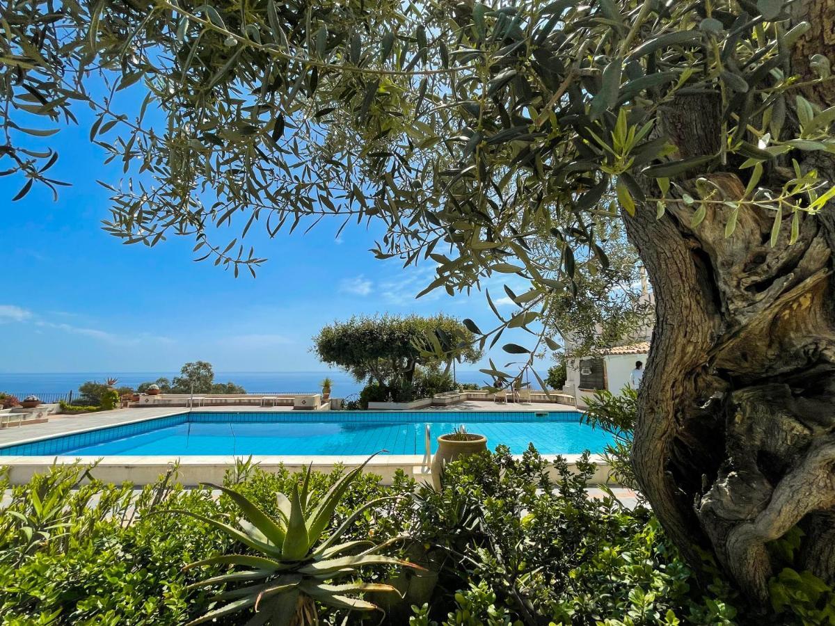 Residence Terra Rossa Taormina Luaran gambar